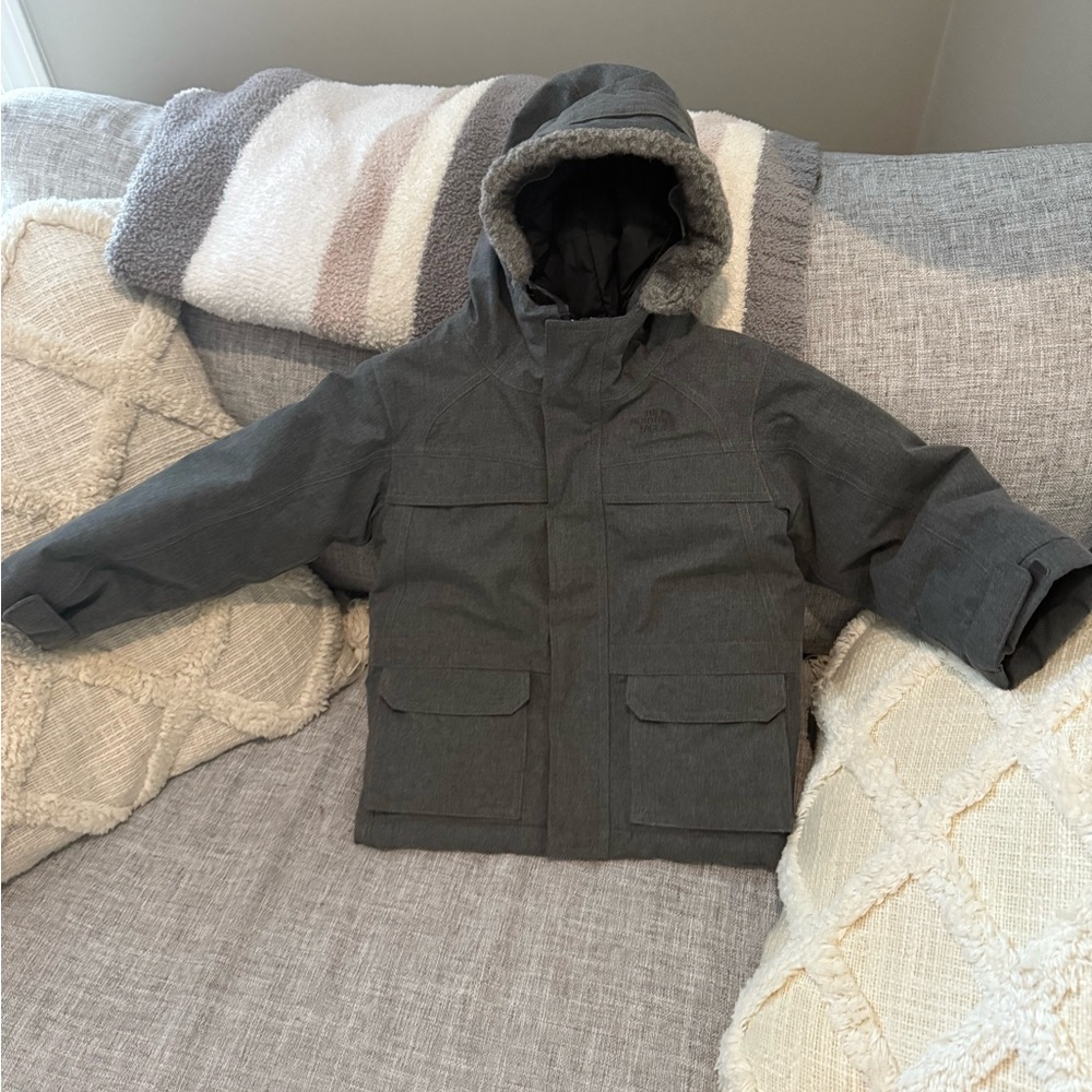4T The North Face Winter Parka Coat Gray